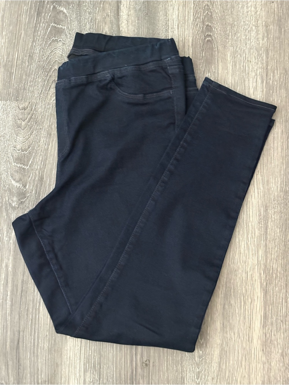 GAP Navy Blue Pull-On Skinny Pants | Stretch Jeggings | Women’s Large